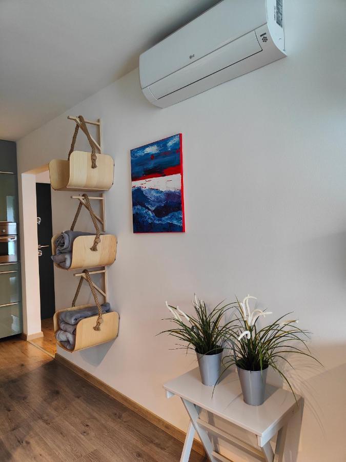 Beachfront Paradise Ezuest Panorama Lakeview Apartment With Panoramic Terrace Siofok Bagian luar foto